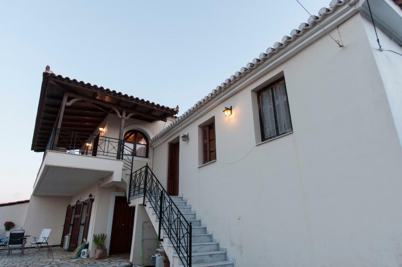 The House Of "Angelina", Magnificent View Of The Sea Apartment Метони Екстериор снимка